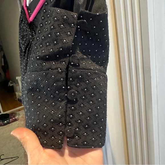 Revolve H:ours Black One Shoulder Crop Top Asymmetrical Puff Sleeve Small Spring - Picture 4 of 8